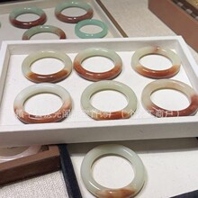 厂家批发纯天然东陵玉敦煌俏色胖圆手镯玉器小红书直播拿货唐色