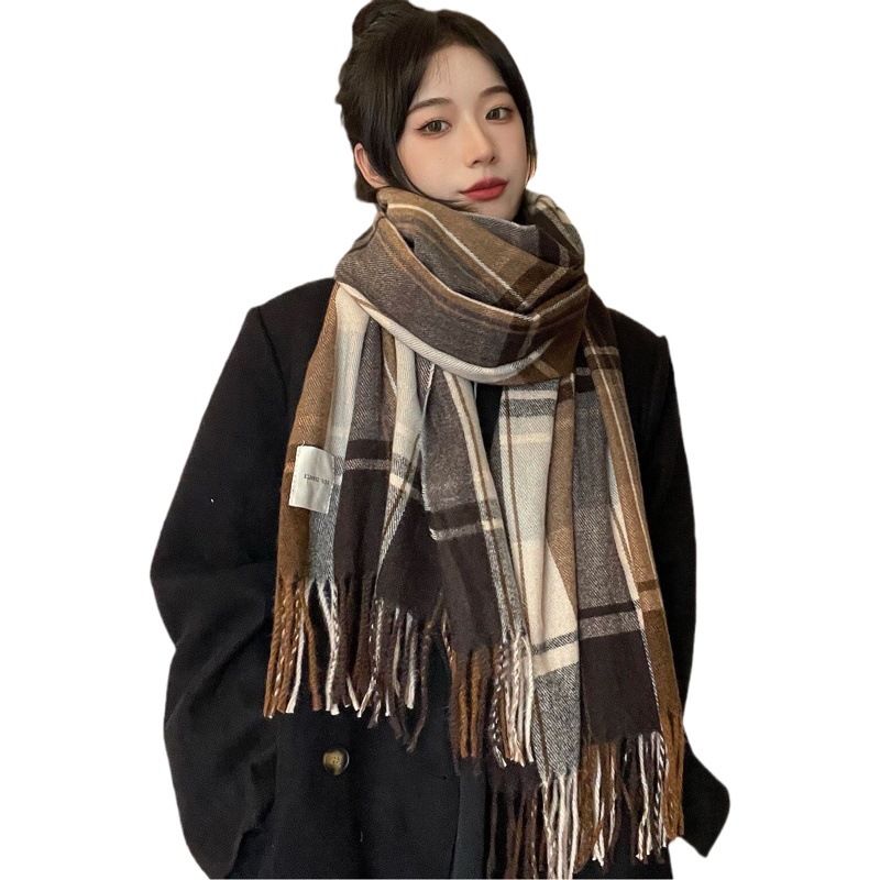 Bufanda borla invierno de las mujeres de alto grado estilo coreano pareja versátil 2023 nuevo chal a cuadros Comercio exterior bufanda transfronteriza