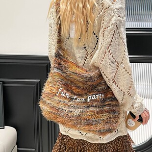 �ʲ�ë�q�μ��Ů�ﶬ㼑��Lͨ��б����͹���ĸ���e�ɳڸ��]���