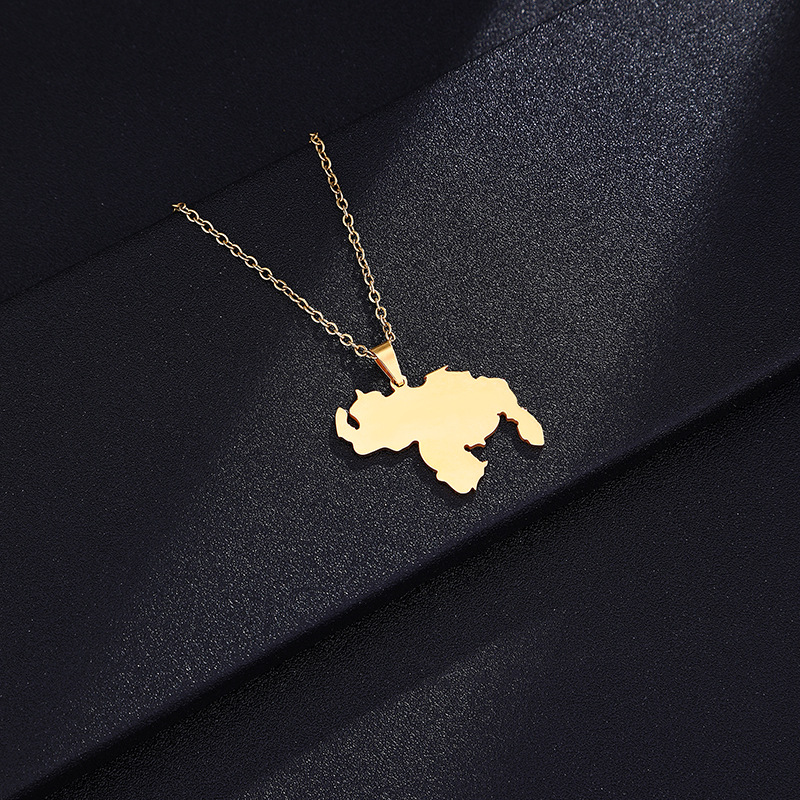 0.03µm Gold Plating Thickness Simple Style Map Titanium Steel Unisex Pendant Necklace