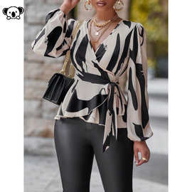 Q 69130 Graphic Print Belted Blouse灯笼袖上衣