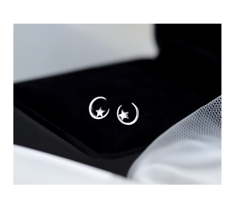 Fashion Star Moon Copper Plating Ear Studs 1 Pair