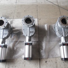 �}��ݔ���u���M���y   ����u���p�l��