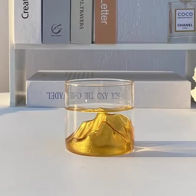 Small Lapsang souchong tea