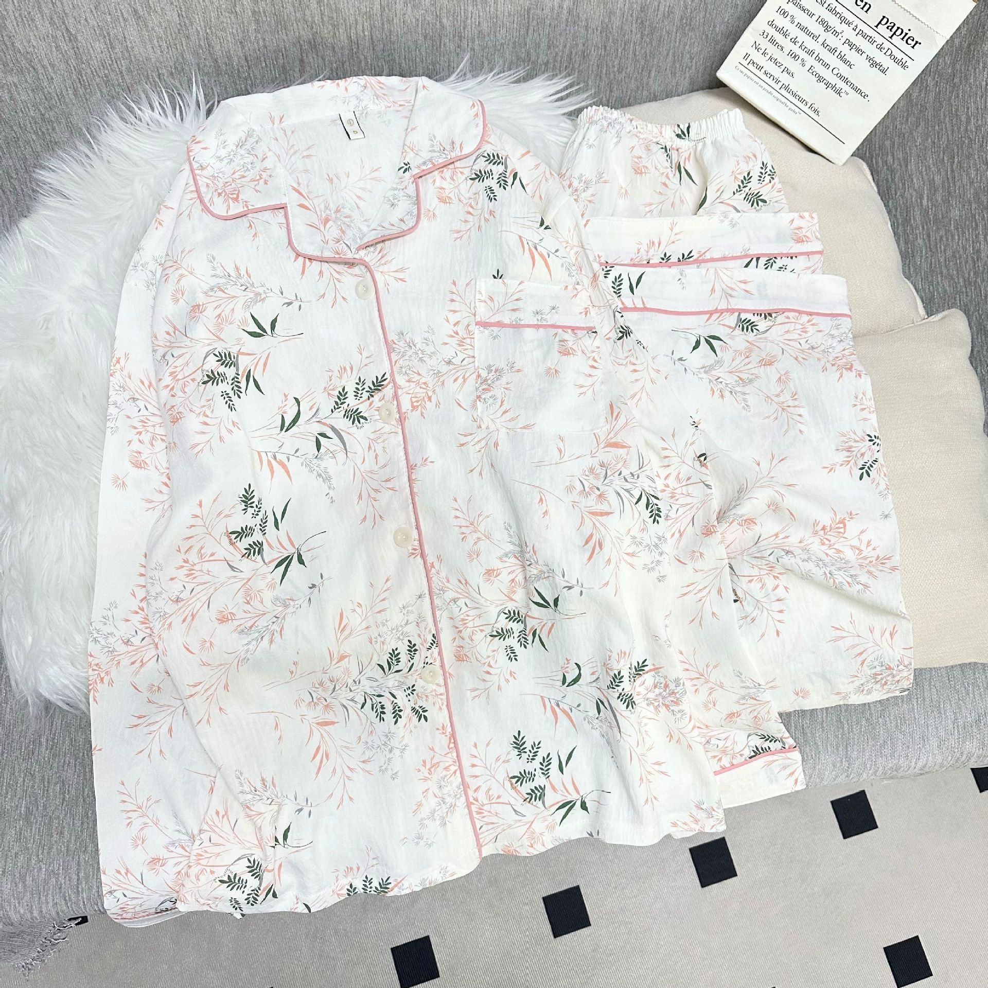 レディースパジャマ 2025年新作 雲柄 春秋 長袖 漫画風 長袖 かわいい カジュアル シンプル ホームウェアセット