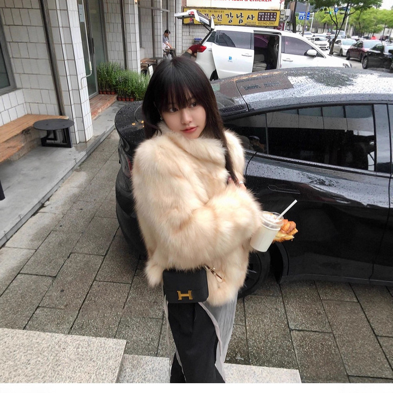 2025 New Imitation Fox Fur Outwear Lightweight 700g | High-End Imitation Fur Winter Warm Girl's Daughter