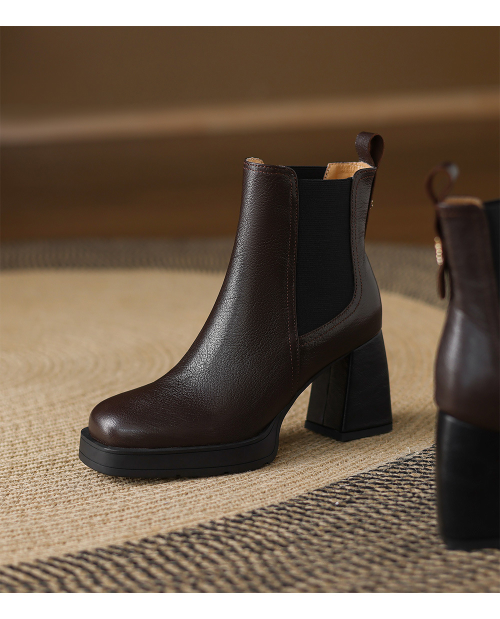 Boot Chelsea cổ ngắn mũi vuông da dê mềm, gót dày platform, phong cách cổ điển, dáng slip-on thu đông — nhung đen, Nhung nâu, Lớp lót đơn màu đen, Lớp lót đơn màu nâu chi tiết 16
