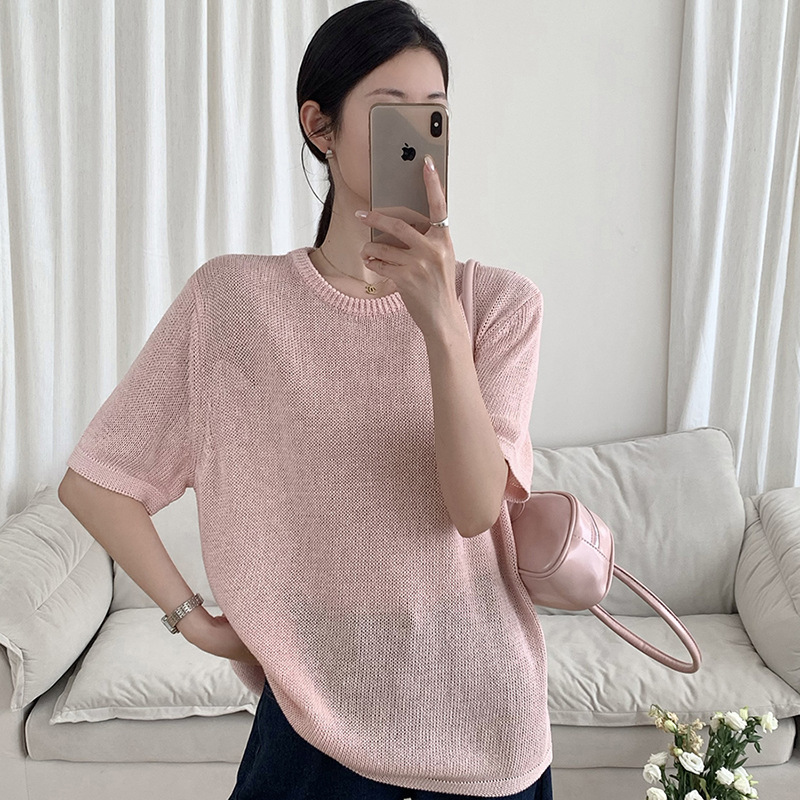 Korean-Style Simple Breathable Washi Yarn Round-Neck Short-Sleeve Knit Top, Plus-Size, Hip-Covering, Versatile, Solid Color, Elegant Women's Top Korean-Style Simple Breathable Washi Yarn Round-Neck Short-Sleeve Knit Top, Plus-Size, Hip-Covering, Versatile, Solid Color, Elegant Women's Top