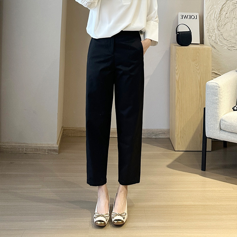 검은색