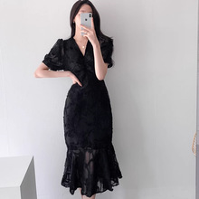 韩国chic2025春夏法式复古V领褶皱收腰桔梗森系小黑裙提花连衣裙