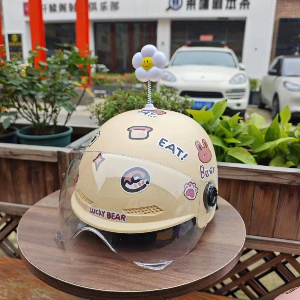 New national standard adult unbreakable electric motorcycle helmet for men and women, cute design, suitable for couples and best friends, with summer sun protection and breathable features