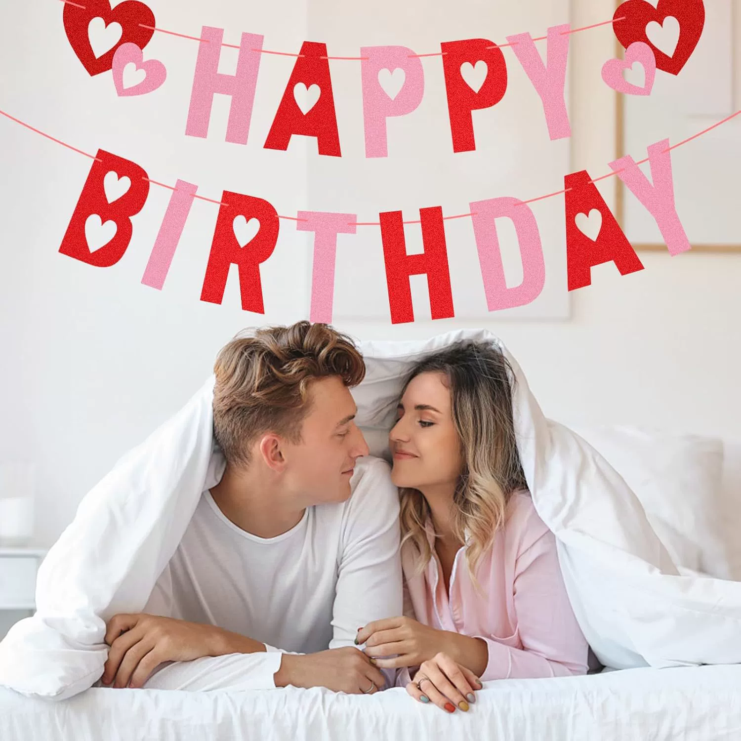 Украшение ко Дню святого Валентина? Нет, оригинал: Valentine's Day Decoration Birthday Banner, Glitter Happy Birthday Banner Heart Shape Ornament Birthday Hanging Banner Love