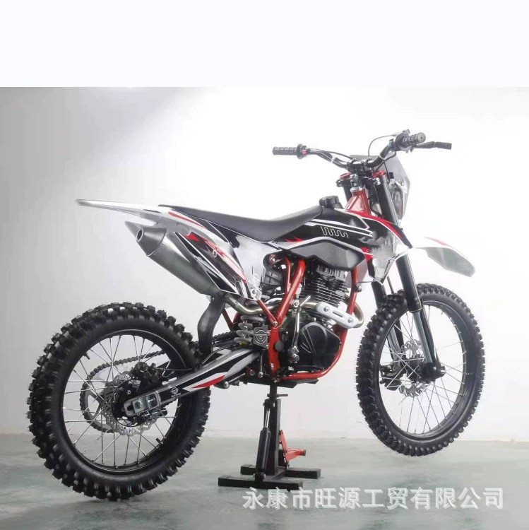 Внедорожный мотоцикл (Zong Shenshui) 250cc, водяное охлаждение, одноцилиндровый, 5-ступенчатая механика, бак 9 л