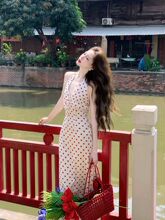 法式小众爱心波点V领挂脖连衣裙女夏季红色防晒针织开衫