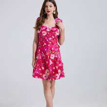 欧美小众高级感重工刺绣花朵收腰显瘦吊带礼服女名媛优雅连衣裙女