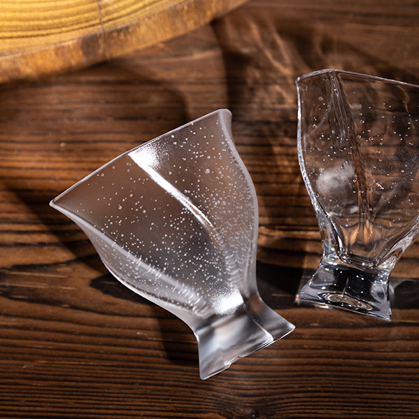 Crystal tea cup