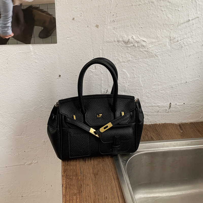 Bolso de tendencia transfronteriza de gran capacidad para mujeres 2026 nuevo retro bolso de transporte Kylie nicho bolso de hombro ligero de lujo