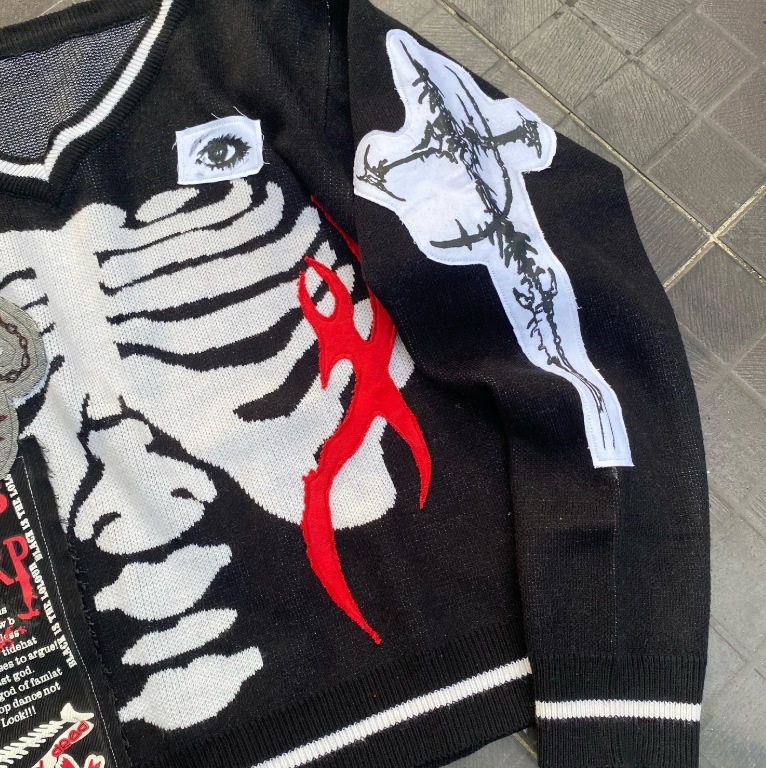 Europa y los Estados Unidos transfronterizos Halloween oscuro esqueleto impresión suéter de cuello en v camisa de punto de moda oscuro retro blusa suelta