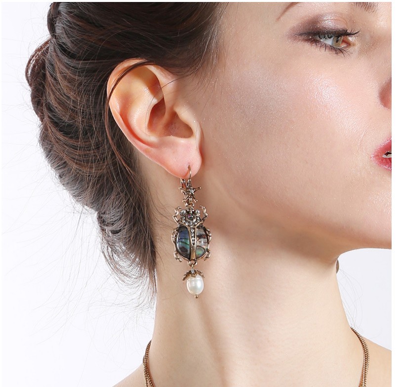 1 Pair Fashion Insect Alloy Inlay Artificial Pearls Rhinestones Women's Drop Earrings display picture 1