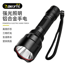 工厂直销T6强光充电多功能手电筒超亮远射LED灯骑行户外家用防水