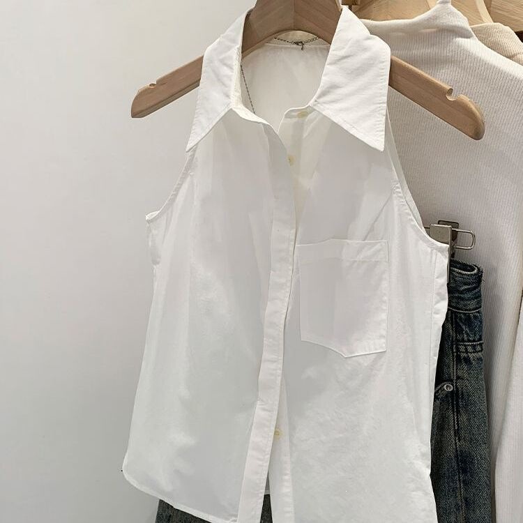 Sleeveless Shirt with a French-Style Design, New Fashionable White Vest, Stylish Summer Top with a Turn-Down Collar