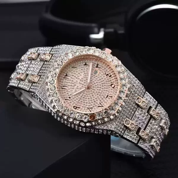 Full diamond British watch for men, fashionable hip-hop wristwatch with rose gold steel band and calendar, popular cross-border foreign trade item