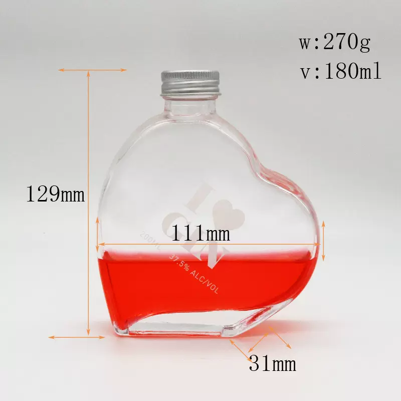 爱心玻璃小酒瓶螺口180ml饮料瓶香薰瓶晶白料玻璃瓶创意香薰瓶