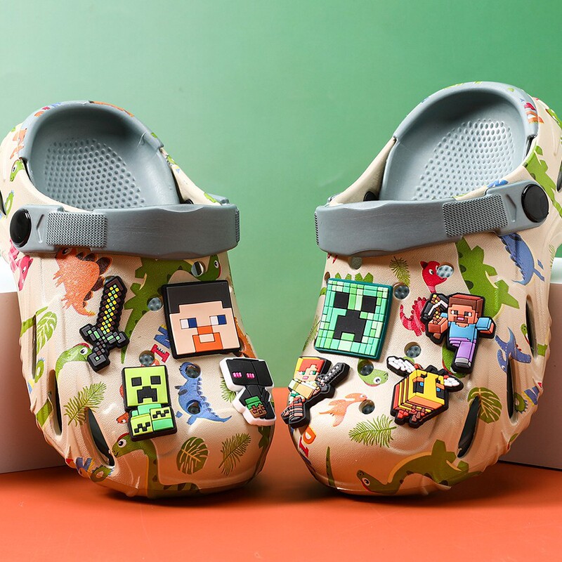 My children's sandals for boys, 2026 summer new model, boys' clogs, soft-soled beach shoes My children's sandals for boys, 2026 summer new model, boys' clogs, soft-soled beach shoes