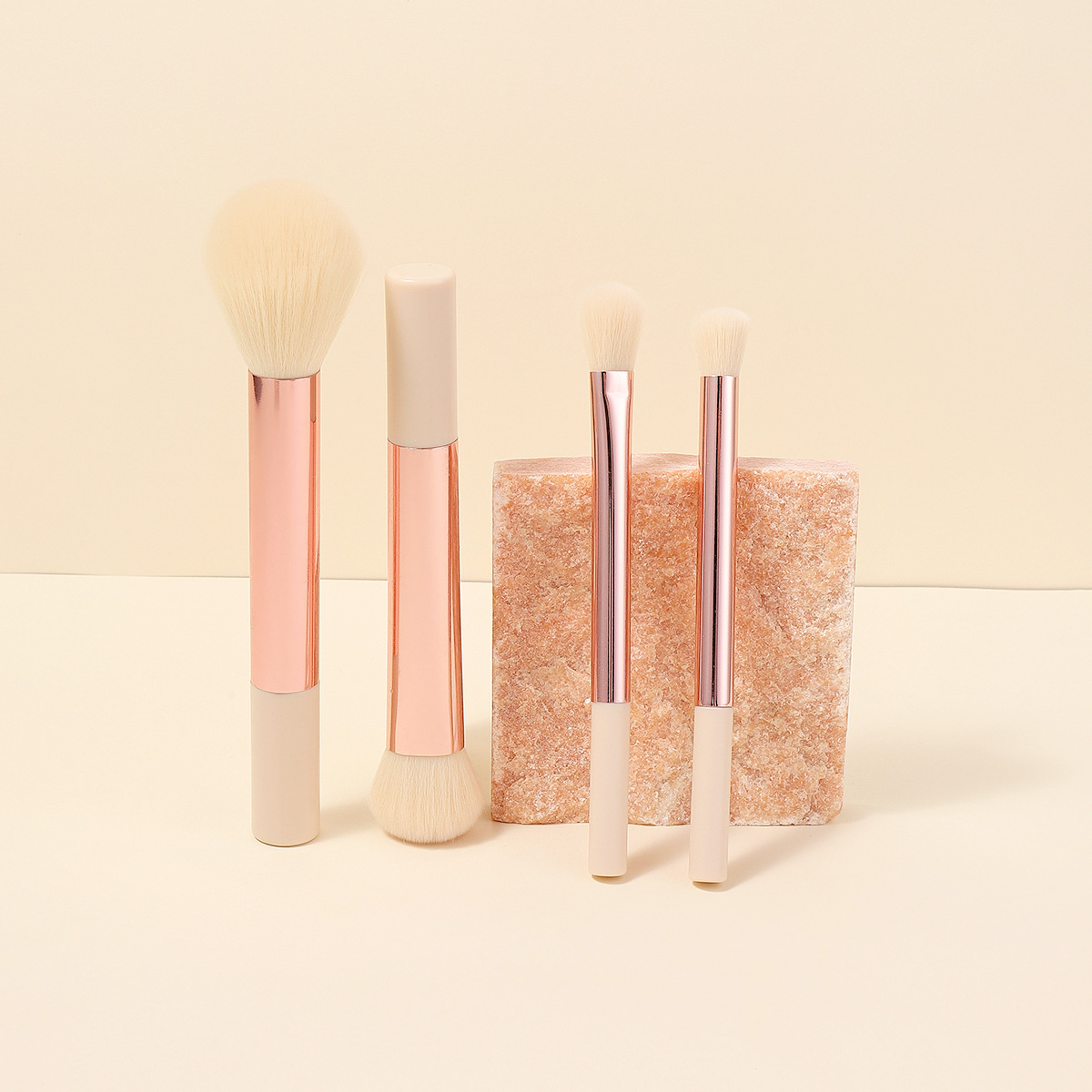 Cuatro Estaciones Verde 13 pinceles de maquillaje super suave resaltar corrector sombra de ojos Cangzhou Fix mismo estilo cepillo de maquillaje bolsa de tela traje