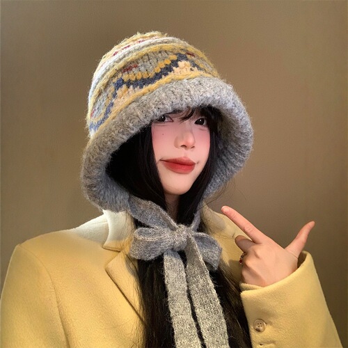Retro Fair Isle Knit Baraklava Hat for Girls, Autumn/Winter Warm Weather, Keeps Face Small, Knitted Wool Hat, Grey