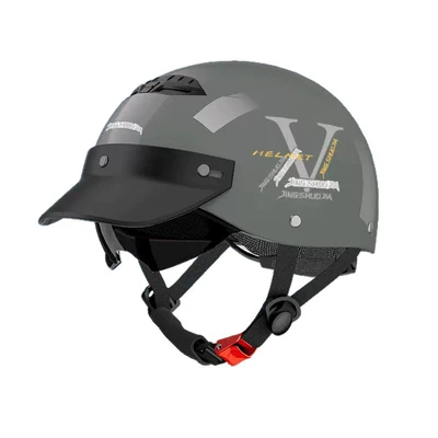 Motosiklet kaskı (dəbilqə) — suitable for all seasons, safety helmet