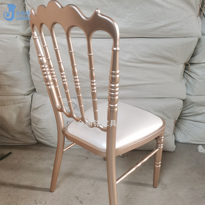 Fábrica de muebles al por mayor Silla de hotel Silla de banquete Silla de Castillo Silla de respaldo de actividad de fiesta de estilo europeo