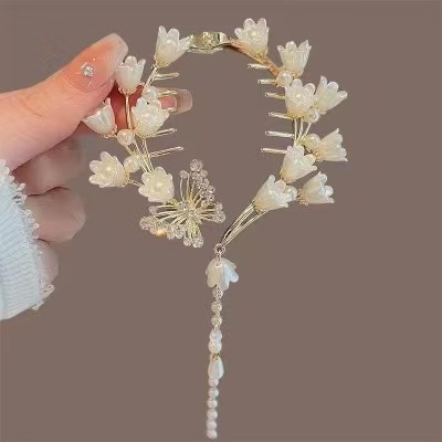 Women's Elegant Lady Streetwear Tassel Flower Butterfly Alloy Plating Inlay Artificial Pearls Hair Claws display picture 9