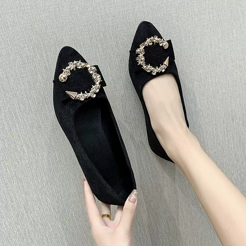 Women's Shoes Women's Summer Shallow Mouth Versatile Beanie Shoes Flat Low Heels Black Shoes Soft Surface Slip-on Work Shoes