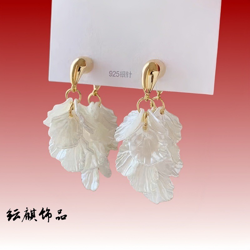2025法式玉兰花朵长款耳环女夏天高级感轻奢度假风耳坠小众设计|undefined