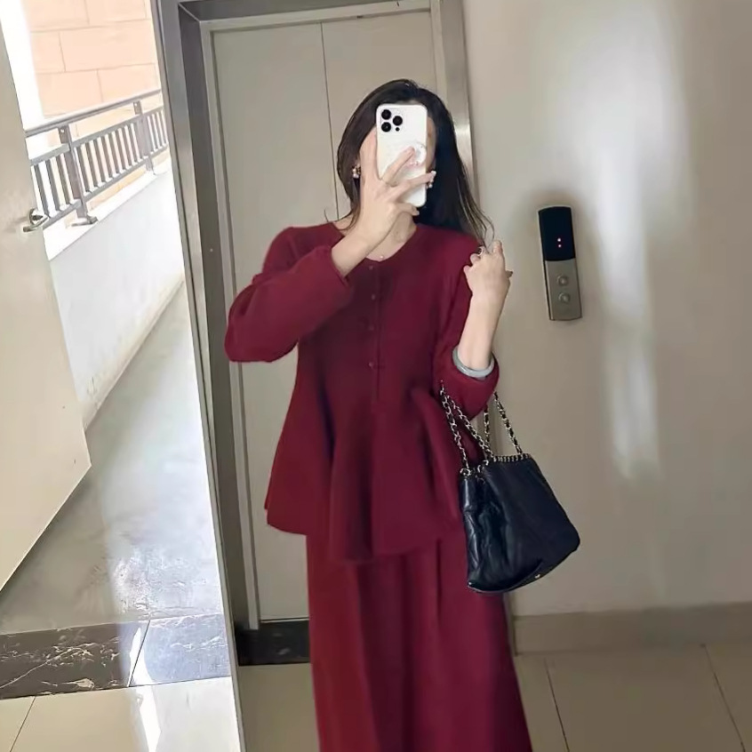 크리스마스 새해 레드 스웨터 참여 원피스 여성의 가을과 겨울 하이 엔드 슈퍼 잘 생긴 니트 스커트 투피스 세트