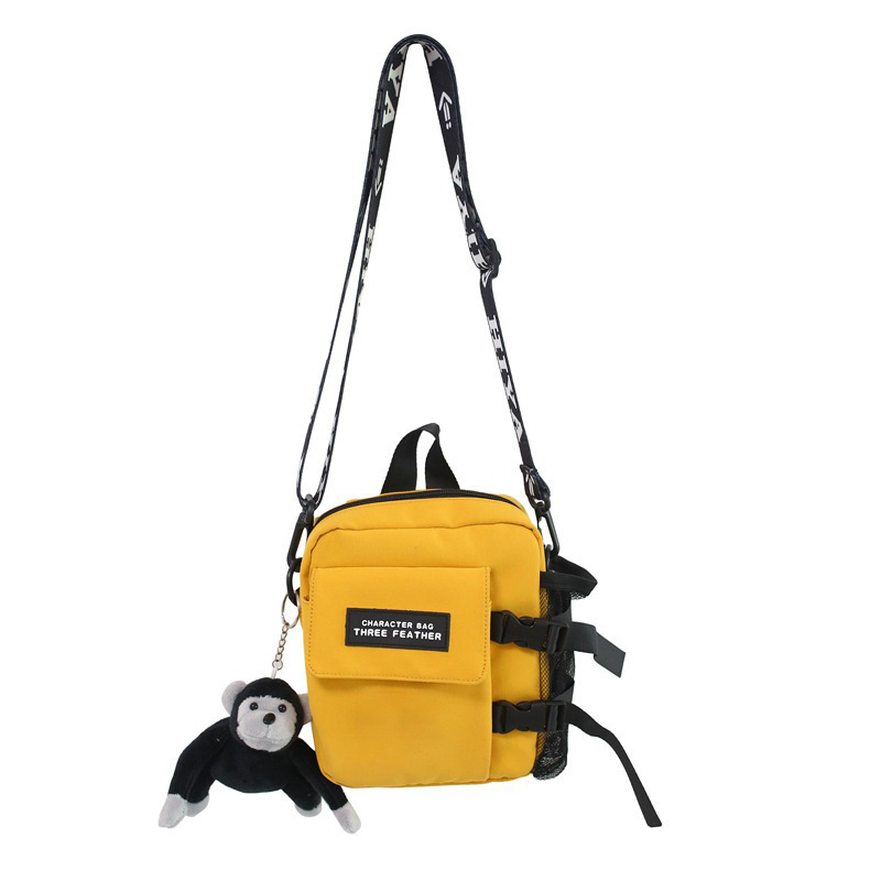 Bolso de hombro pequeño para hombres y mujeres bolso de estilo ins de alto valor para mujer nuevo estilo coreano casual Harajuku bolso de mensajero de hombro para mujer