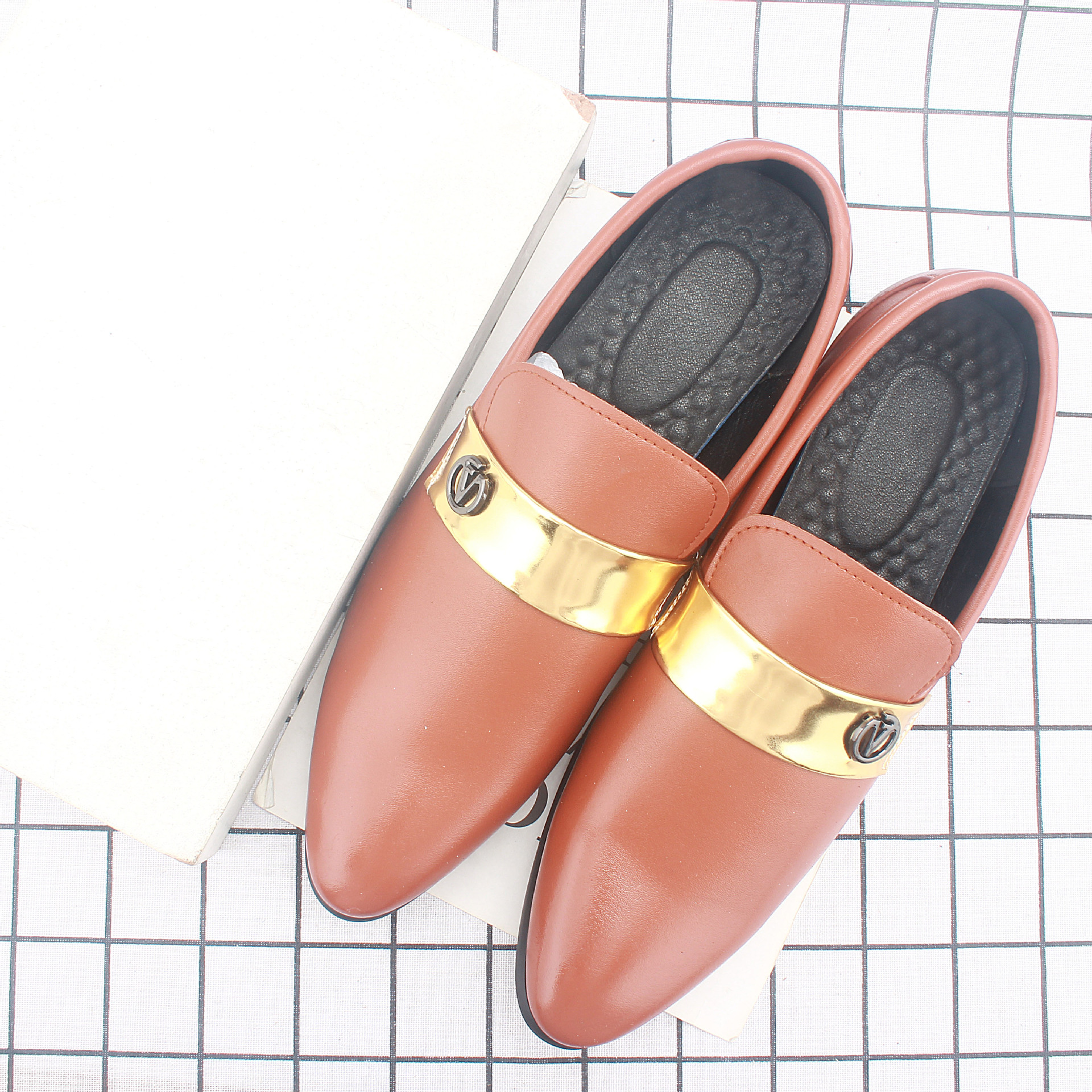 �羳����ʱ���ο�͸����Ь��������ƤЬ���泱����ͷ�׽ų�Ь3555