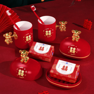 �Y��ϴ�����b���б���һ��Ů�������Ʒ��Y��ˢ�ڱ�ϲ����c��Ʒ