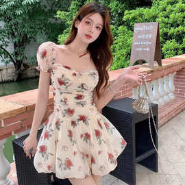 法式油画玫瑰碎花短袖a字连衣裙女夏季新款泡泡袖感蓬蓬短裙