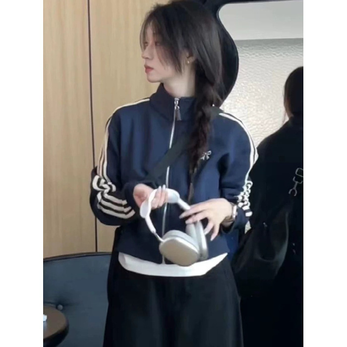 美式短款开衫卫衣外套女春秋款2025新款爆款时尚通勤秋冬立领上衣|undefined