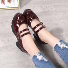 �羳��a�p�ſ�Ůʿ�߸��\�چ�Ь�ٴ����m�������Ů�ָ�Ь�¸�