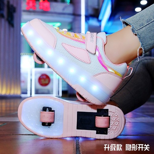 Cross-border supply Amazon web breathable runaway shoes with dual wheels for men, women, and children, wheel shoes with light-up lights, manufacturer's dropshipping