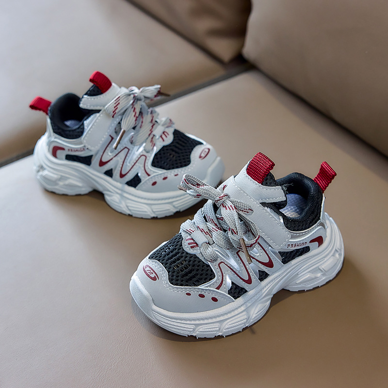 Zapatos deportivos infantiles, zapatos de papá, primavera y otoño de 2026, zapatos deportivos casuales transpirables y cómodos con suela suave en stock