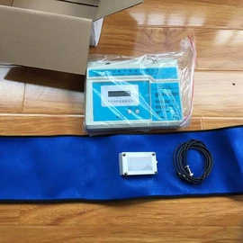 篮球;田径用品;足球