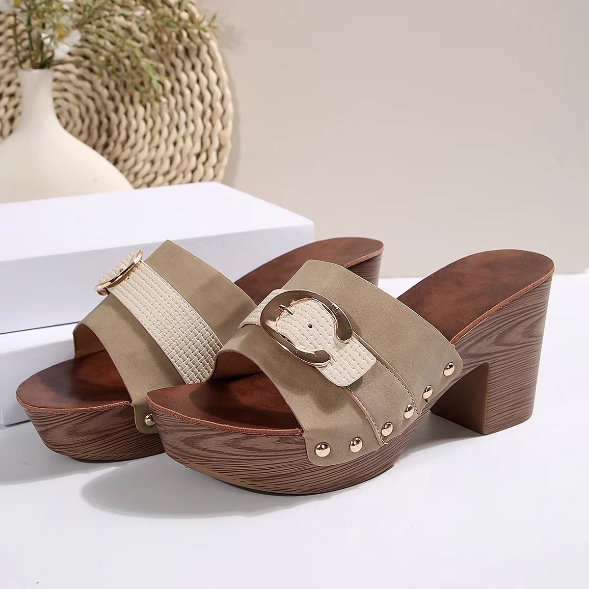Women's Chunky Heel 2024 Summer New European And American Style High-heeled Shoes Large Size Comfortable Thick-soled_voghion.com