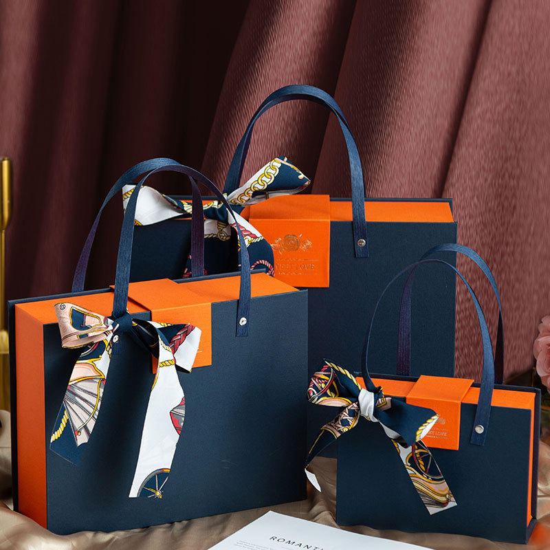 现货七夕礼品盒长方形空盒结婚伴手礼喜糖盒送伴娘闺蜜礼物盒批发