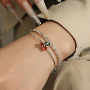 �p���p����_�����CŮõ�廨�OӋ�߼���С����r�аٴ����
