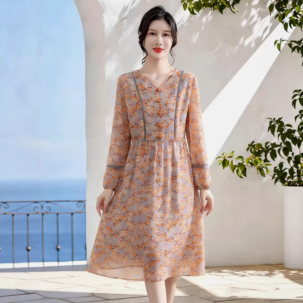 早秋新品防皱长袖碎花显瘦气质宽松胖MM子连衣裙子妈妈中年女装