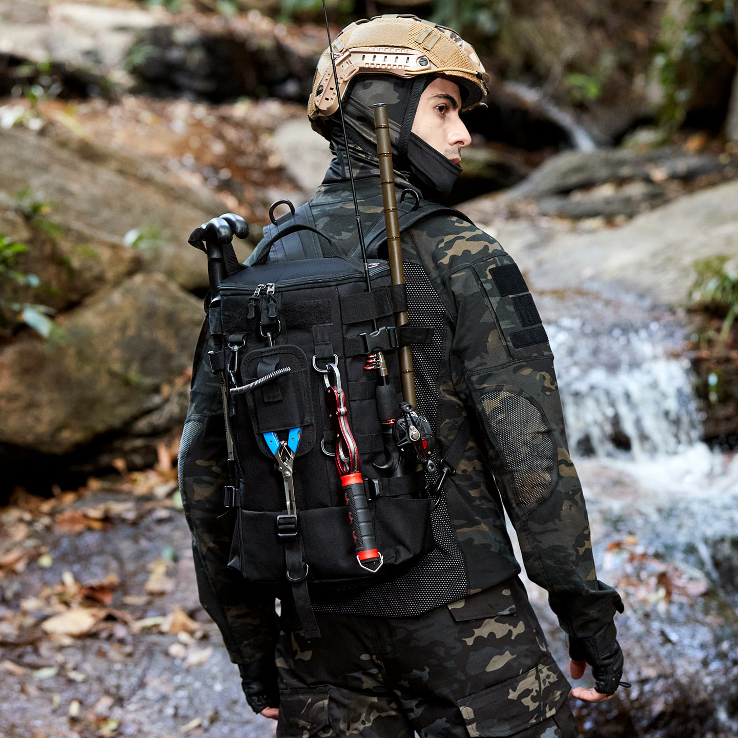 跨境新款钓鱼路亚包户外运动双肩背包徒步登山大容量休闲旅行背包